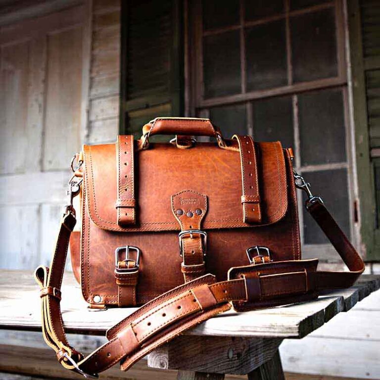 leather-briefcase-full-grain-saddleback-classic